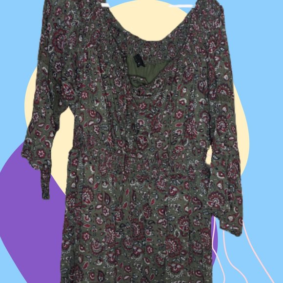 Plus Boho Green and Burgandy Dress - Picture 3 of 4